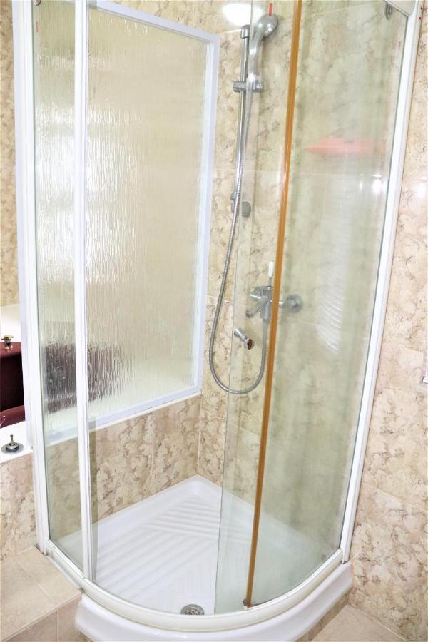 Mtr Tung Chung Near Airport Apartment, City Getaway, Pa Mei Village Tung Chung Hong Kong Esterno foto
