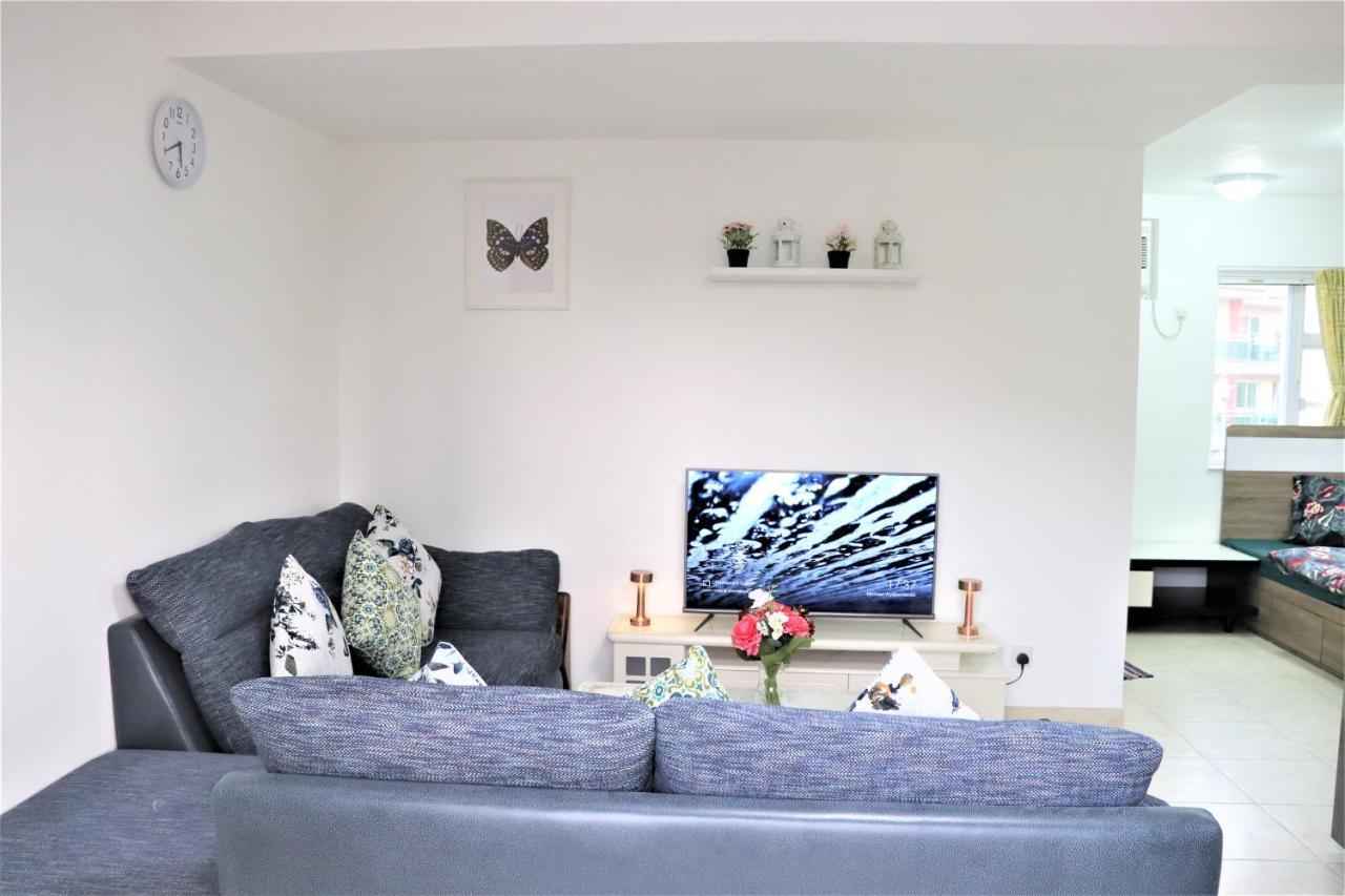 Mtr Tung Chung Near Airport Apartment, City Getaway, Pa Mei Village Tung Chung Hong Kong Esterno foto